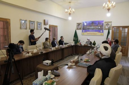 دبیرکل کمیسیون ملی یونسکو در ایران با تولیت آستان مقدس شاه‌چراغ، دیدار و گفت‌و‌گو کرد